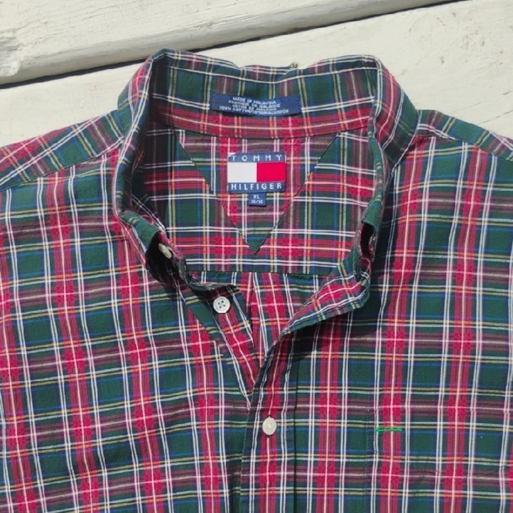 Tommy Hilfiger Red and Green Casual Button Down Shirt